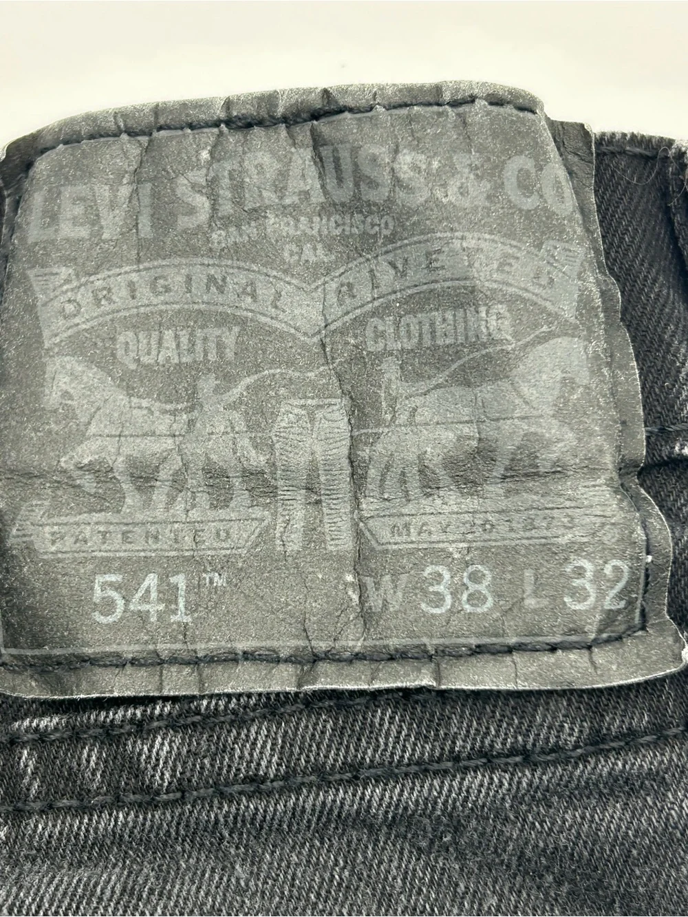 Levis tapering extra